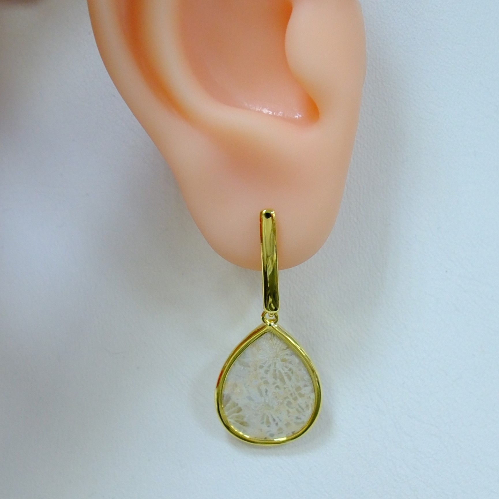 Серебряные серьги с Хризантемовыми кораллами